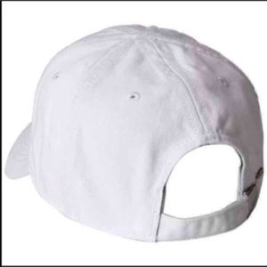 Lacoste Accessories - New Lacoste Unisex White Hat Cap Lacoste Accessories - New Lacoste Unisex White Hat Cap